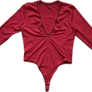 Good American Deep Red V-Neck Bodysuit